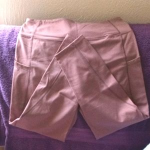 🐱workout leggings🐱 NWOT🐱